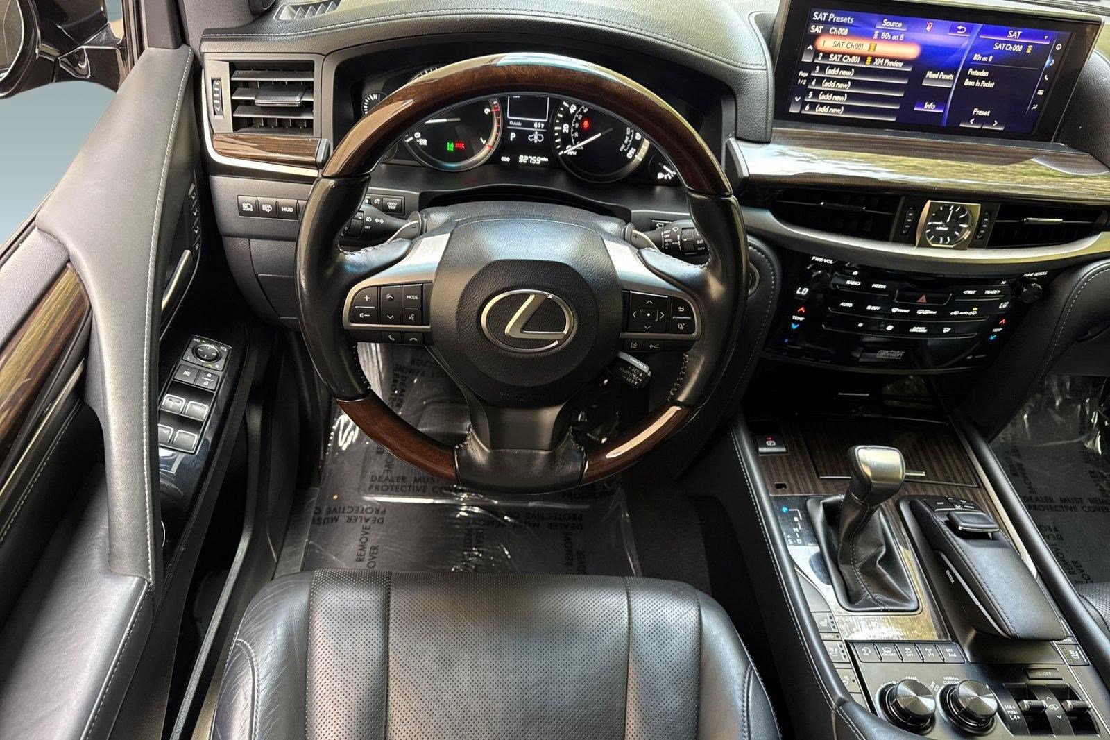 Used 2020 Lexus LX 570 4WD w/ Sport Package image 4