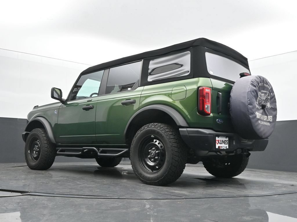 Used 2023 Ford Bronco Black Diamond AWD/4WD image 29