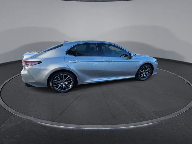 Used 2024 Toyota Camry XLE image 16