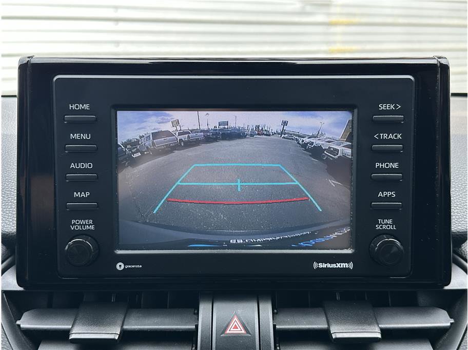 Used 2020 Toyota RAV4 XLE image 25