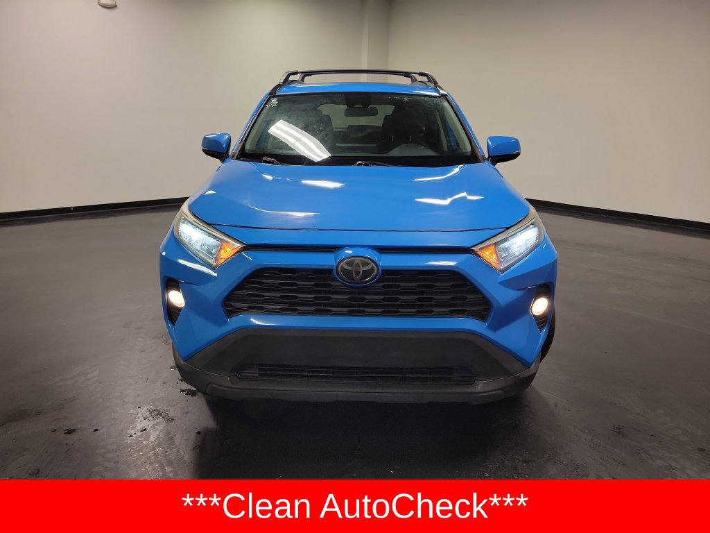 Used 2019 Toyota RAV4 XLE w/ All Weather Liner Package AWD/4WD image 2