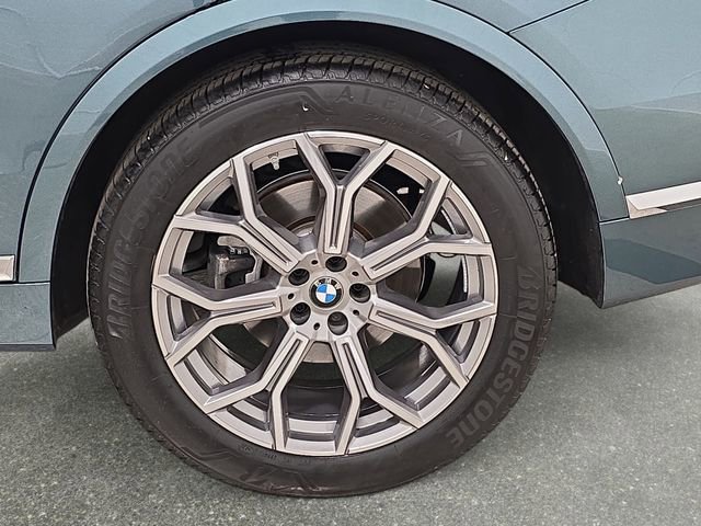 Certified 2026 BMW X7 xDrive40i AWD/4WD image 30