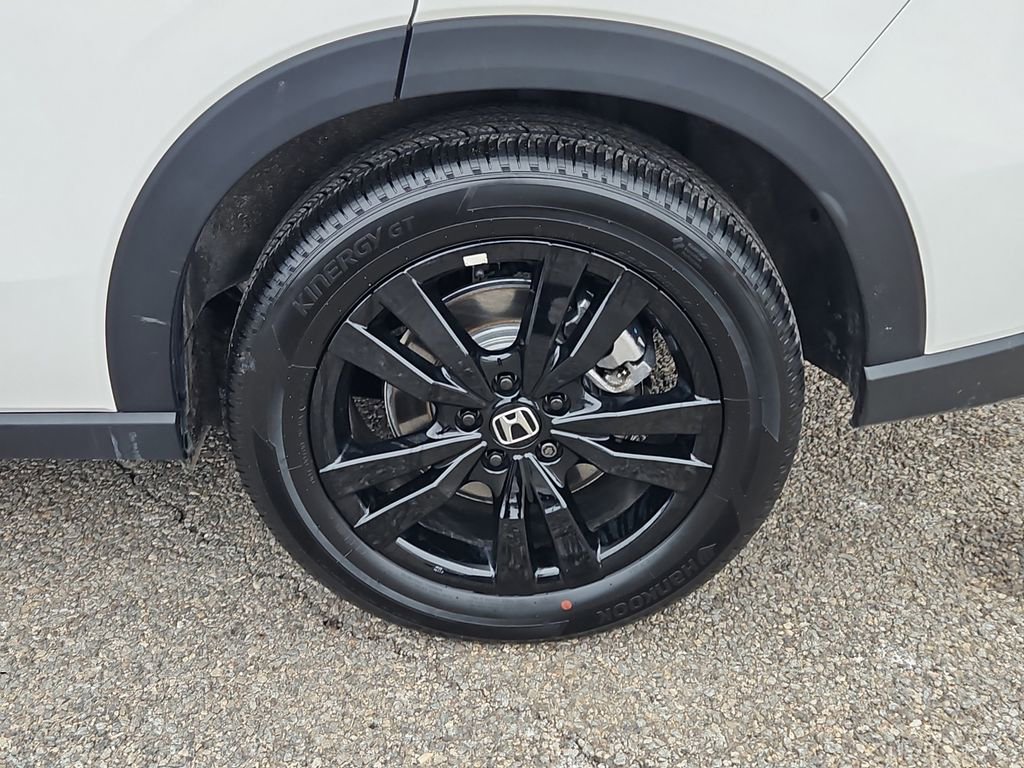 Certified 2026 Honda HR-V Sport image 8