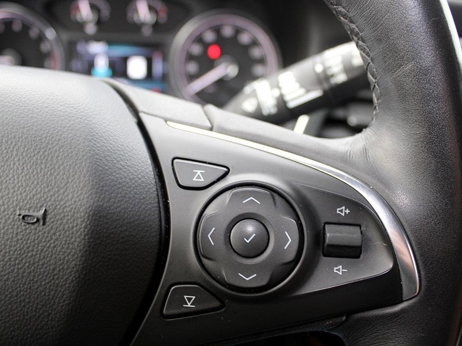 Used 2018 Buick Enclave Essence image 10