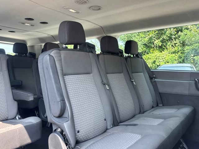 Used 2023 Ford Transit 350 XLT RWD image 11