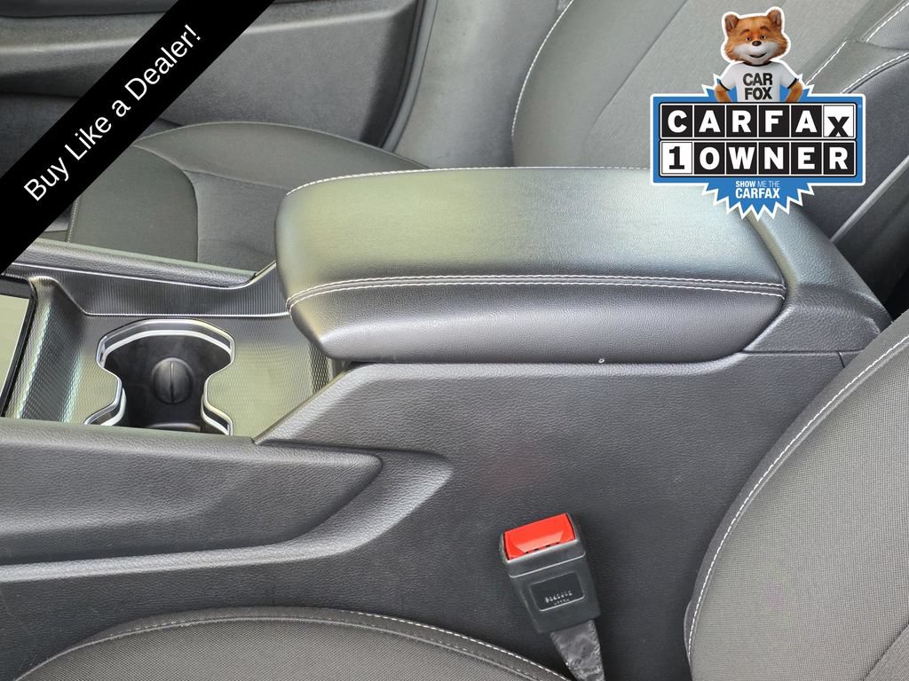 Used 2025 Jeep Grand Cherokee Laredo w/ Luxury Tech Group I AWD/4WD image 8
