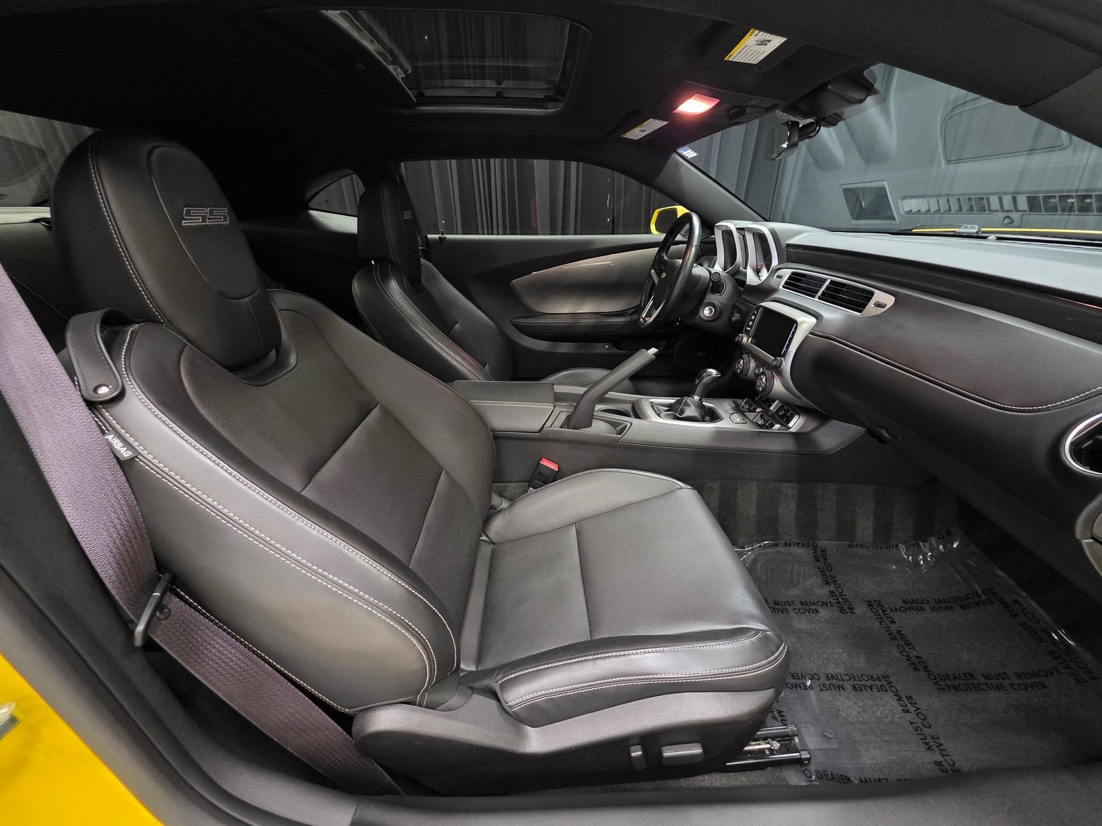 Used 2014 Chevrolet Camaro SS w/ RS Package RWD image 2