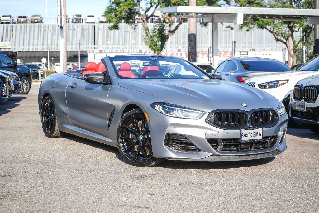 Used 2025 BMW M850i xDrive Convertible AWD/4WD image 12