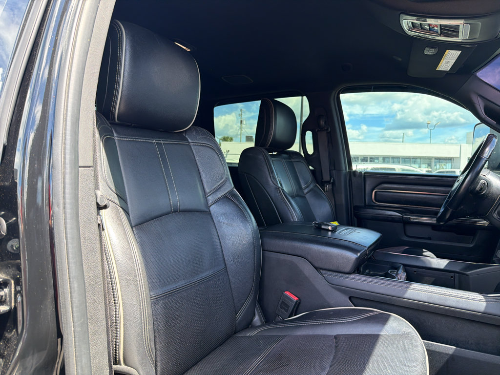 Used 2022 RAM 2500 Limited w/ Night Edition AWD/4WD image 19