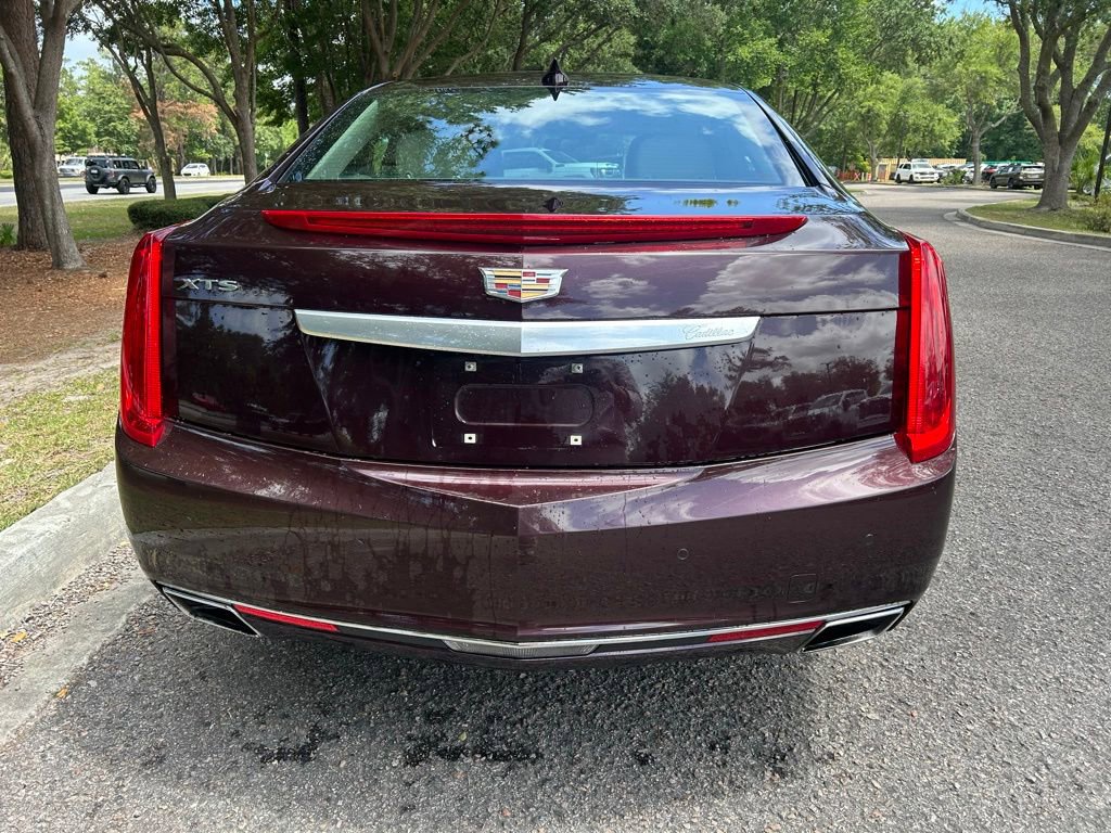 Used 2017 Cadillac XTS Luxury w/ Driver Awareness Package FWD image 7