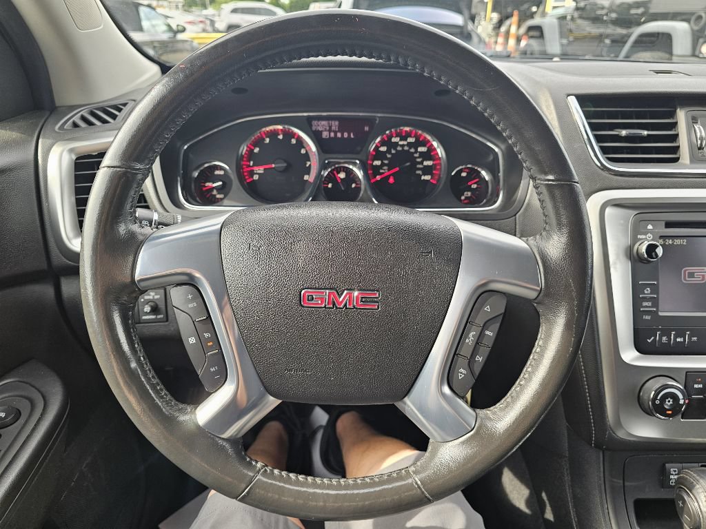 Used 2014 GMC Acadia SLE FWD image 30