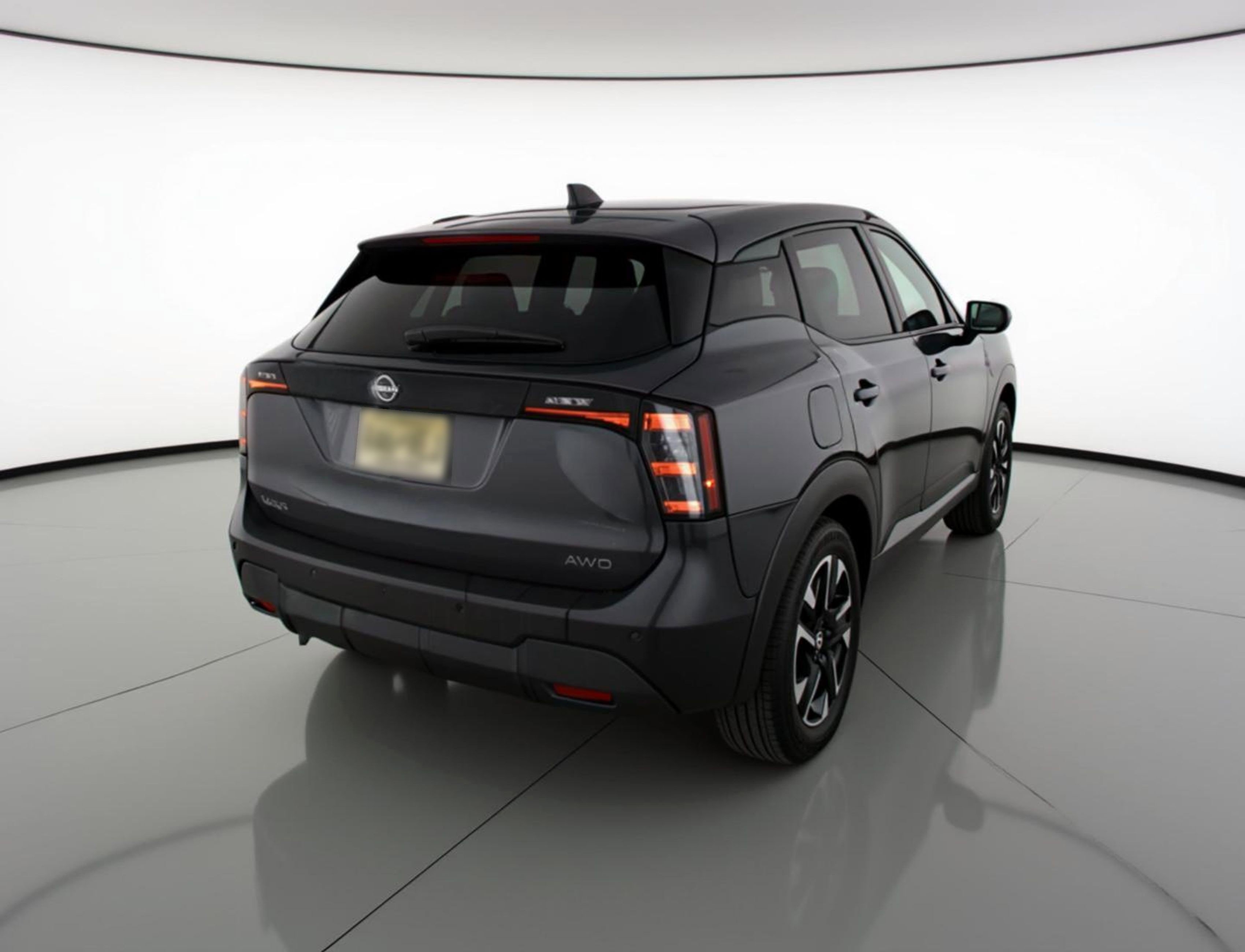 Used 2025 Nissan Kicks SV image 9