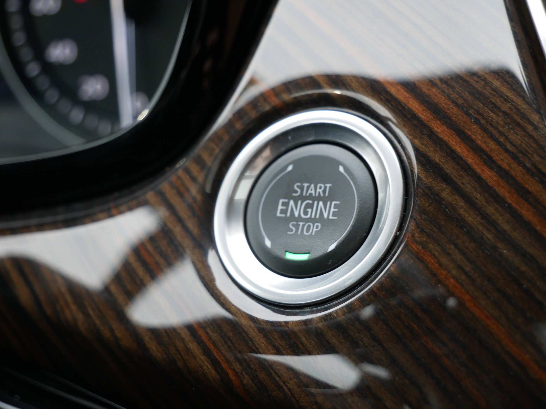 Certified 2024 Cadillac XT6 Sport w/ Platinum Package AWD/4WD image 24