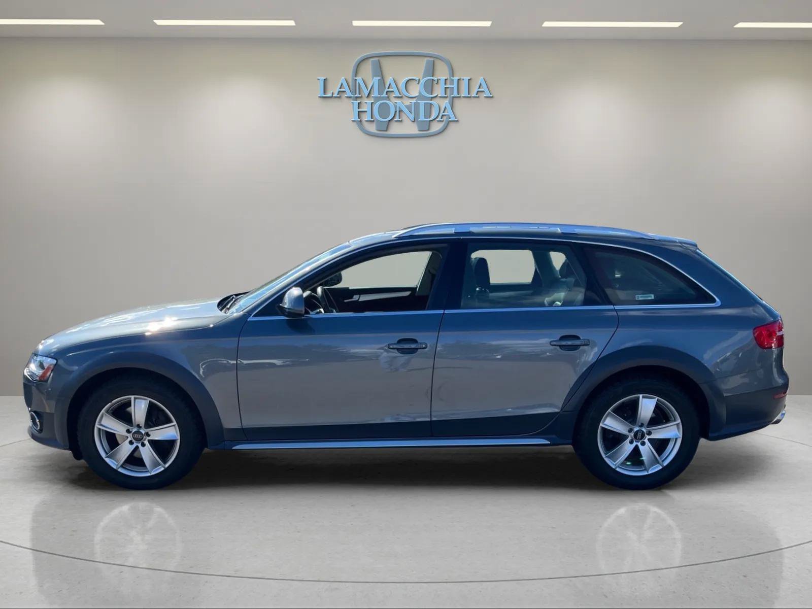 Used 2013 Audi A4 Premium Plus AWD/4WD image 2