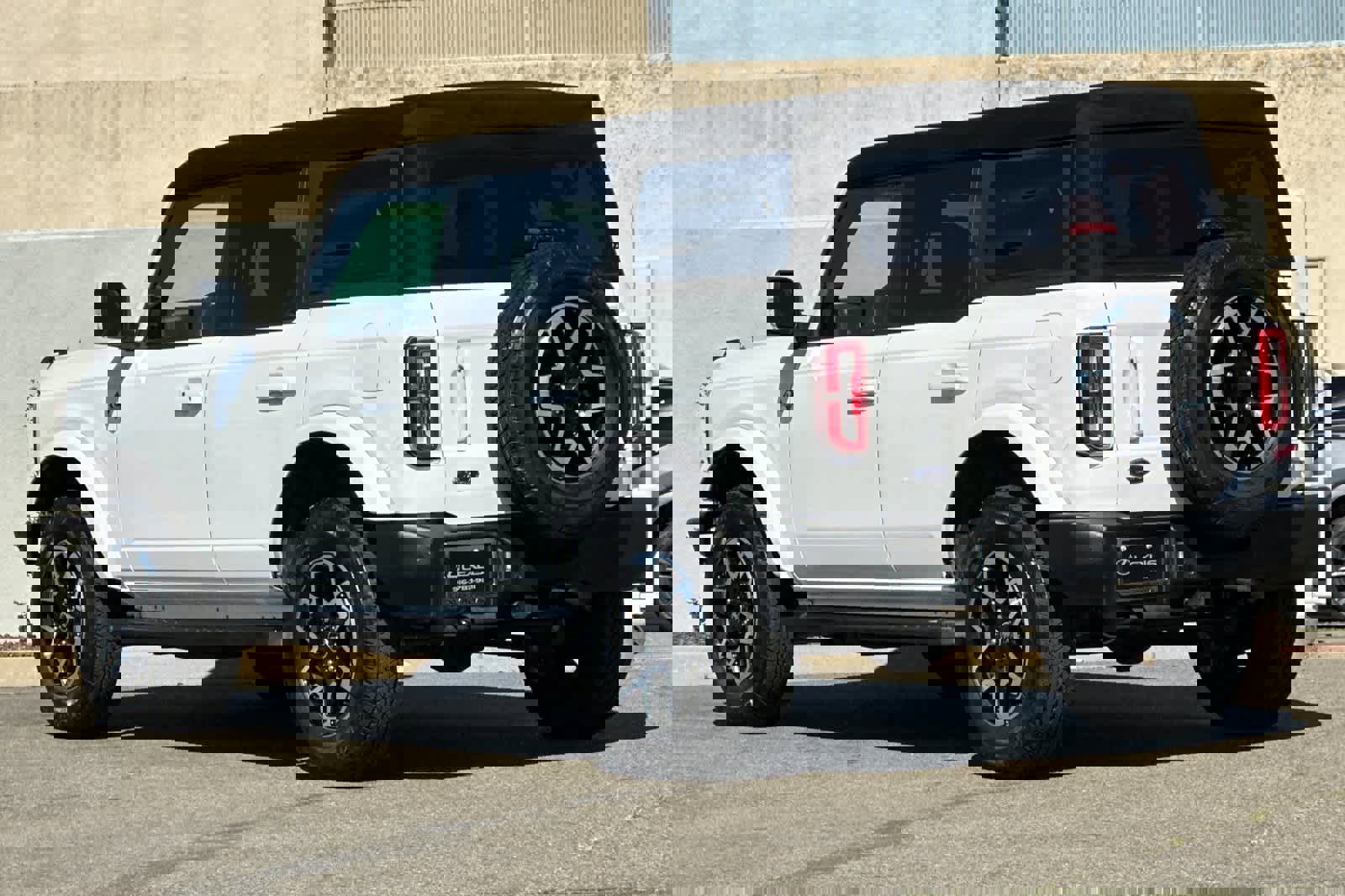 Used 2022 Ford Bronco Outer Banks image 7