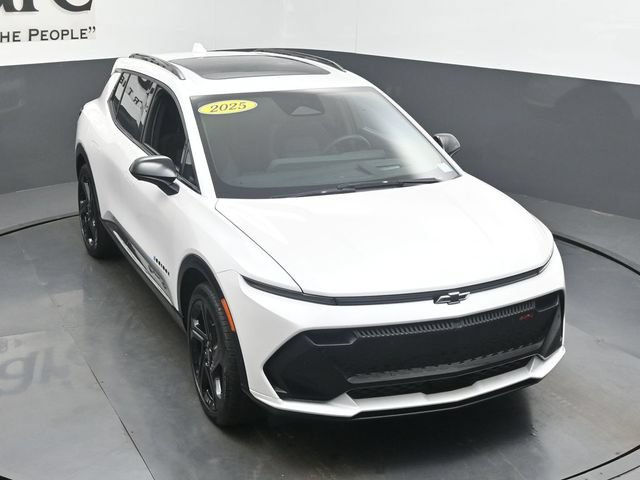 Used 2025 Chevrolet Equinox EV RS w/ Active Safety Package 3 FWD image 46