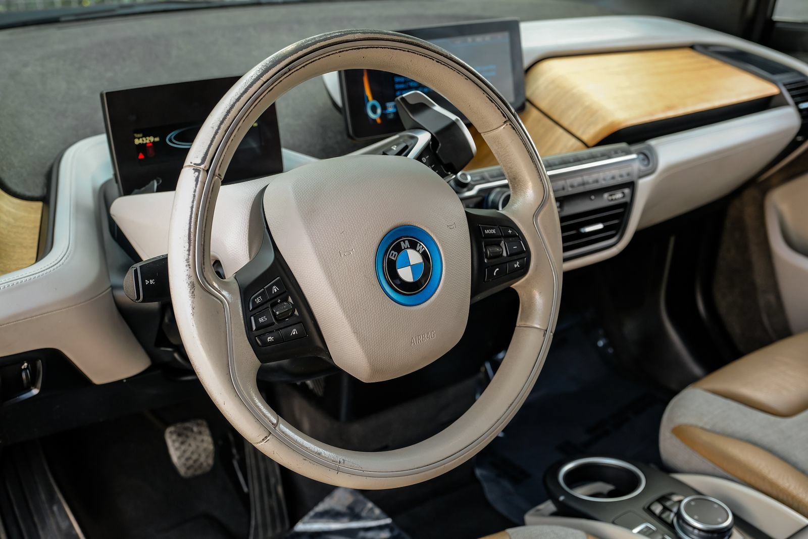Used 2015 BMW i3 w/ Range Extender RWD image 13