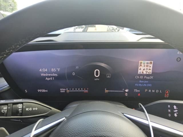 Used 2025 Buick Enclave Sport Touring w/ Trailering Package, 5000 lbs. FWD image 3