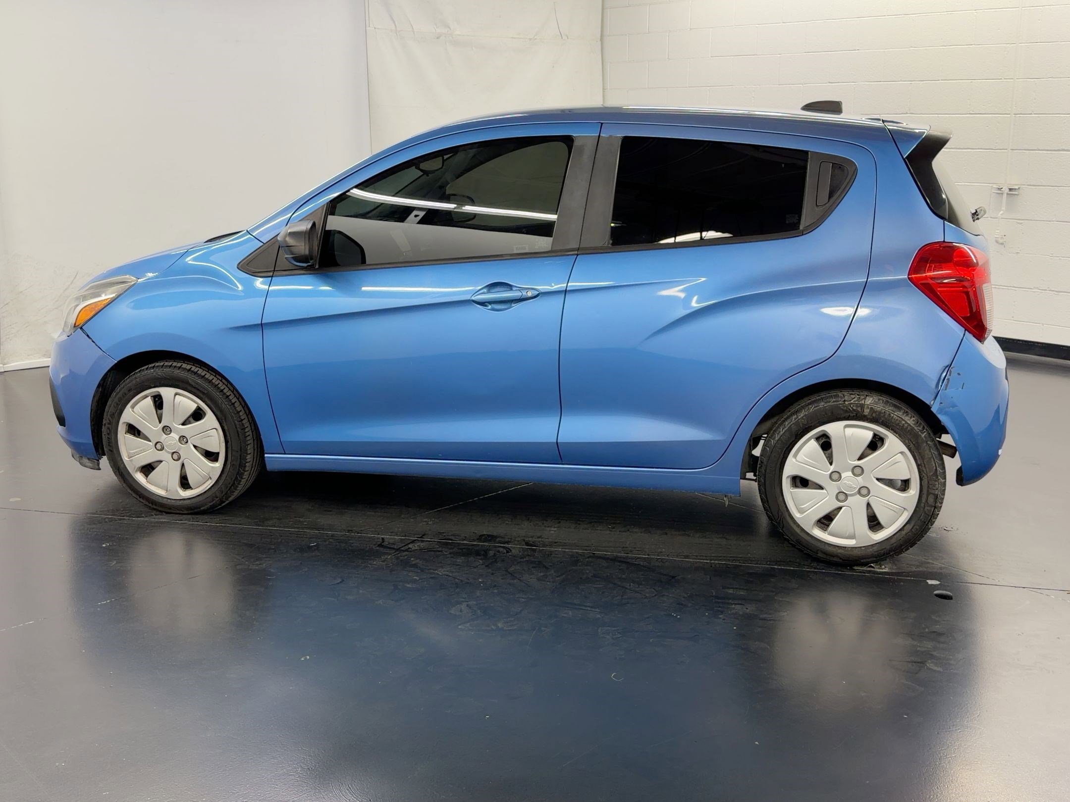 Used 2016 Chevrolet Spark LS image 2