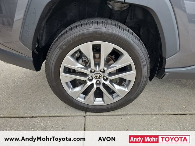 Used 2022 Toyota RAV4 XLE Premium FWD image 39