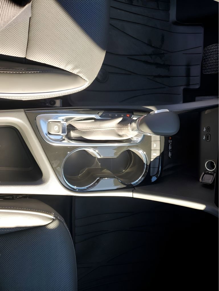 New 2026 Buick Encore GX Avenir w/ Avenir Technology Package image 40