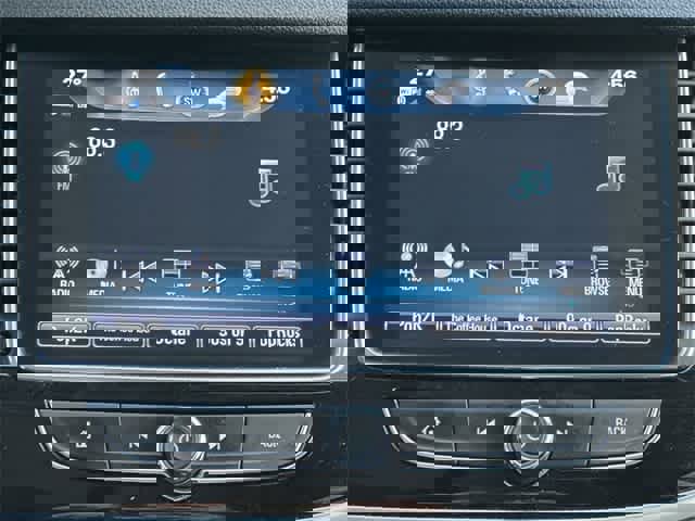 Used 2021 Buick Encore Preferred image 10