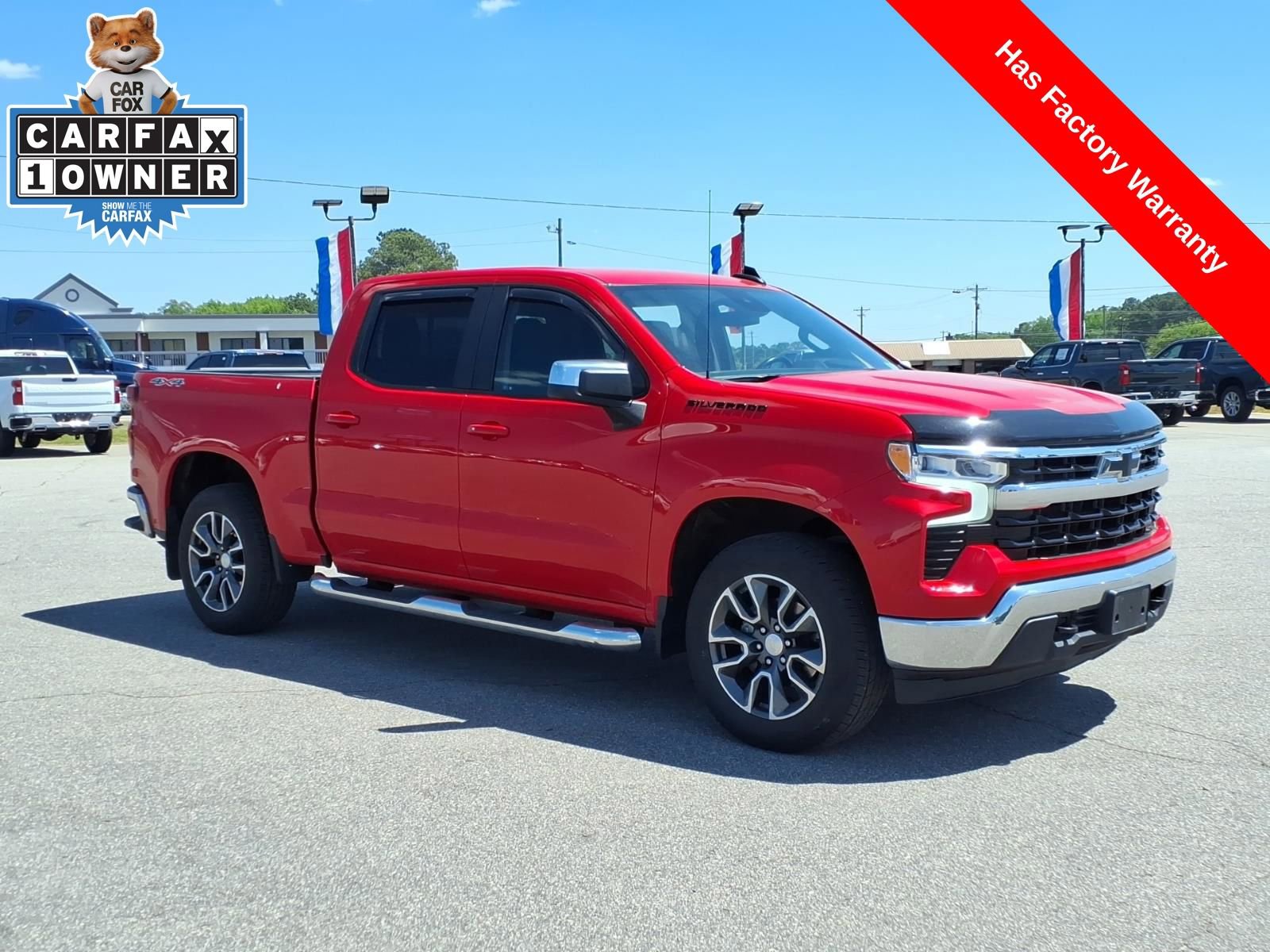 Used 2022 Chevrolet Silverado 1500 LT w/ Convenience Package II AWD/4WD image 7