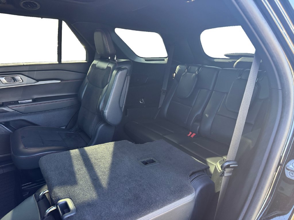 Certified 2025 Ford Explorer ST AWD/4WD image 18