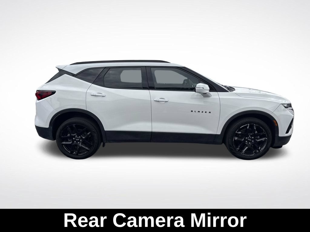 Used 2022 Chevrolet Blazer LT w/ Sound & Technology Package AWD/4WD image 9