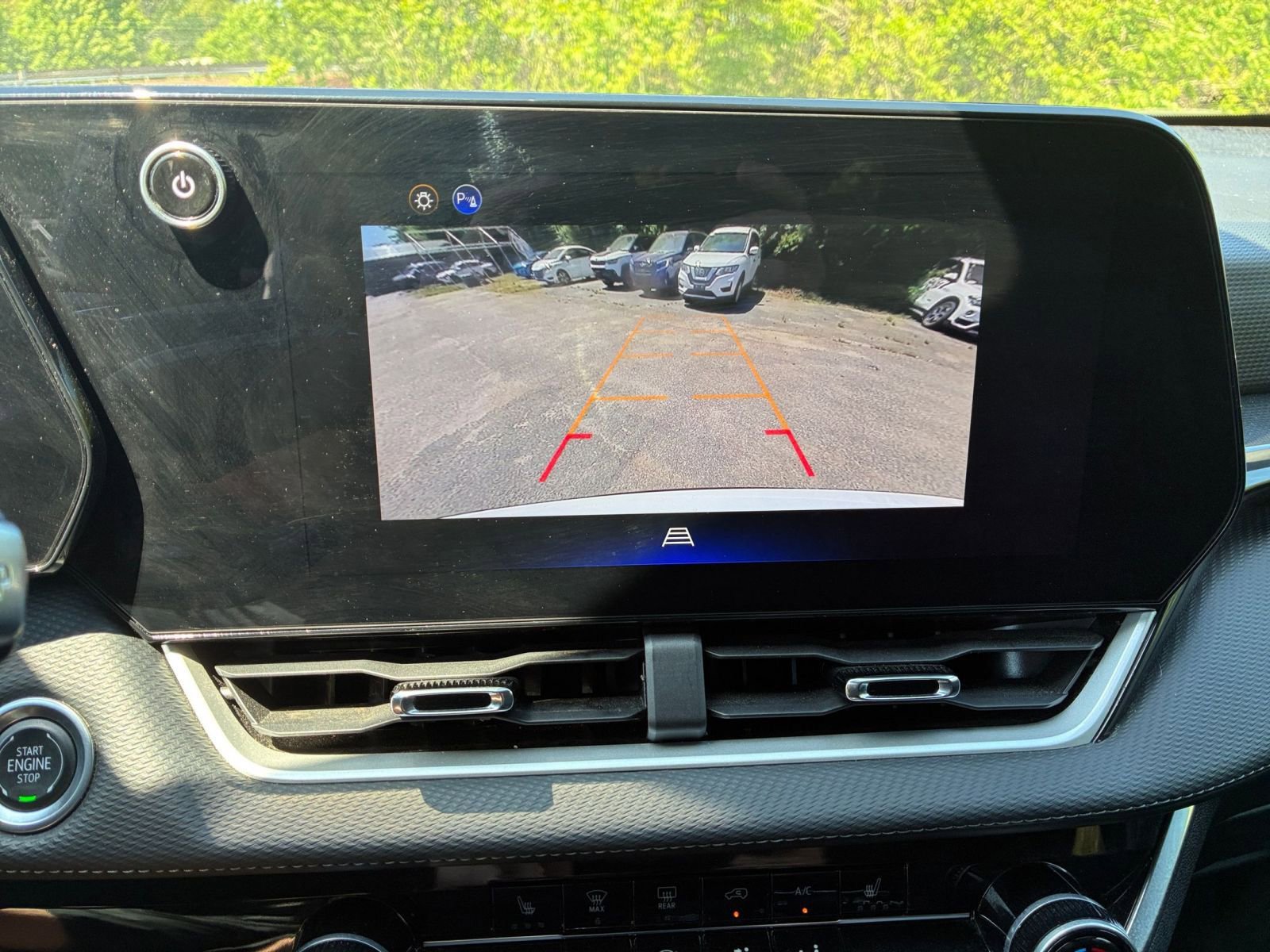 Used 2025 Chevrolet Equinox LT FWD image 17