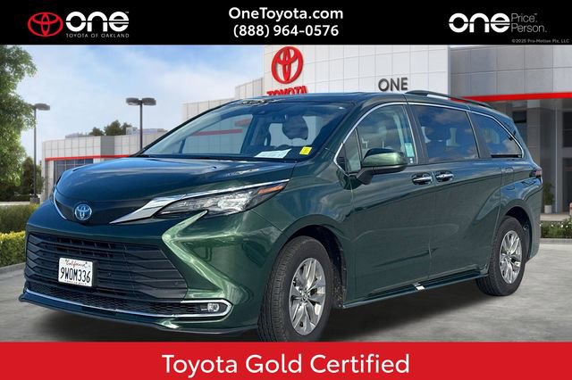 Used 2024 Toyota Sienna XLE