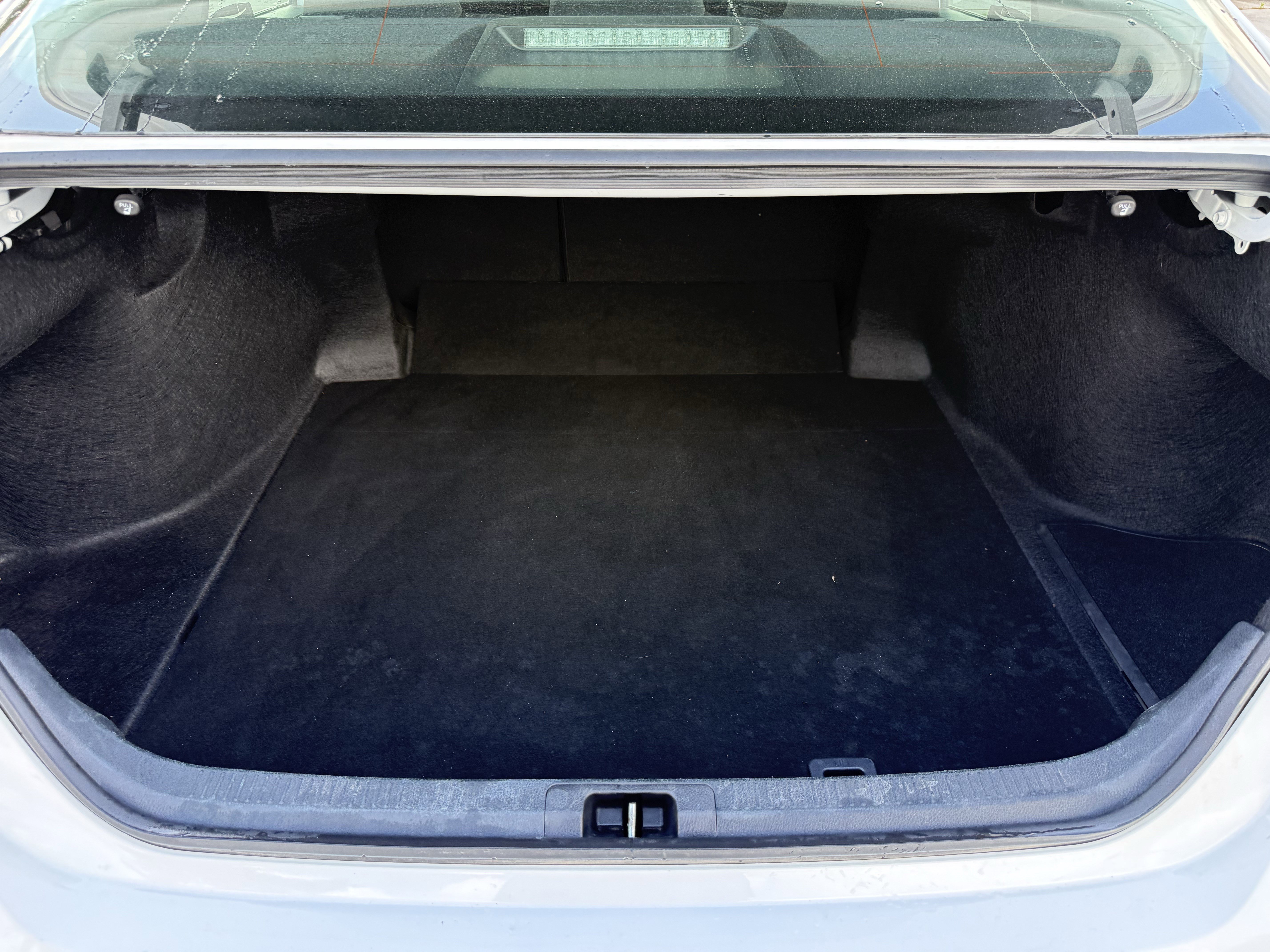 Used 2025 Toyota Camry LE FWD image 32