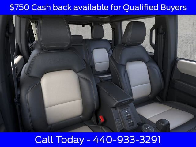 New 2026 Ford Bronco Outer Banks w/ Sasquatch Package image 12
