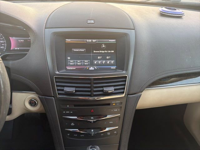 Used 2015 Lincoln MKT AWD w/ Equipment Group 201A image 24