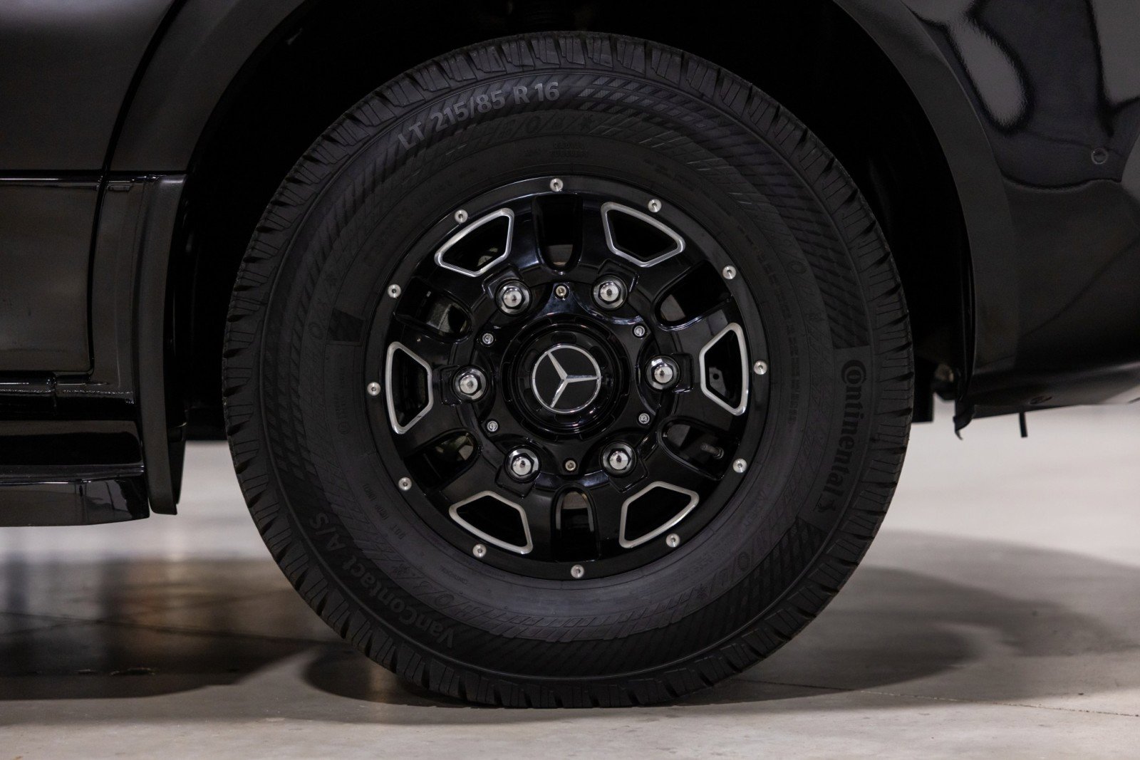 Used 2025 Mercedes-Benz Sprinter 3500 image 13