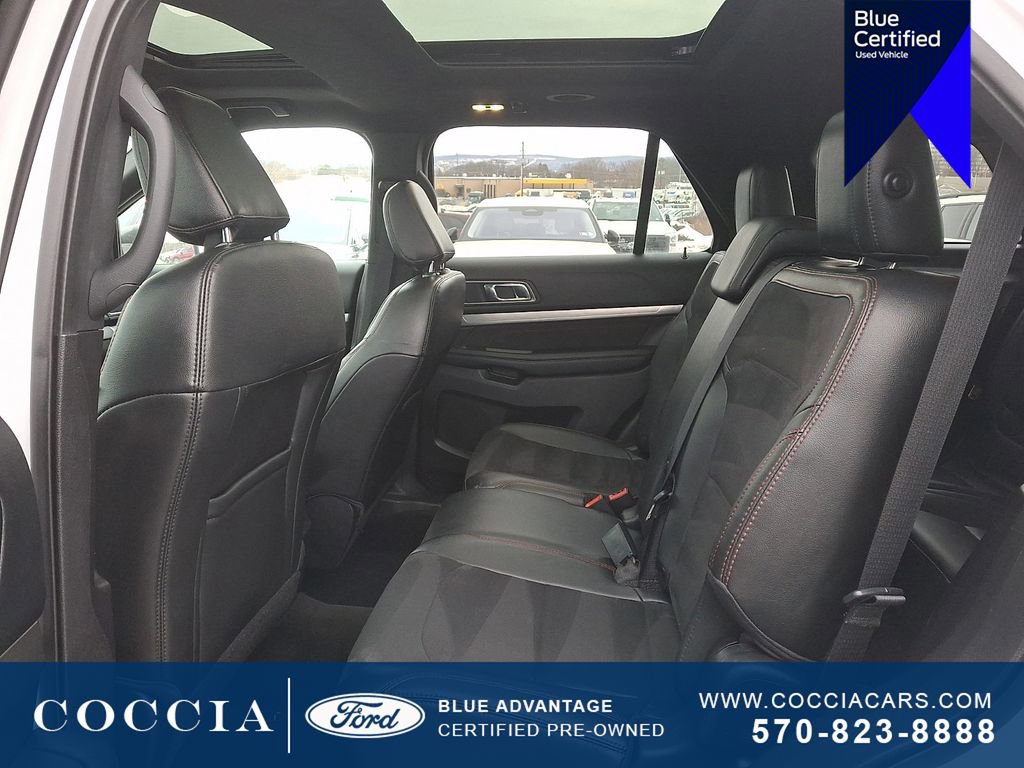 Certified 2018 Ford Explorer XLT w/ Equipment Group 202A image 11