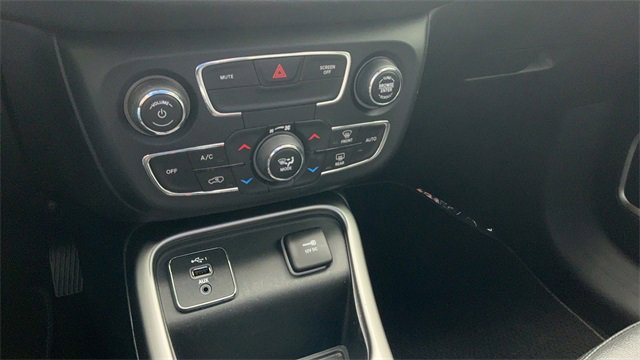 Used 2021 Jeep Compass 80th Special Edition image 22