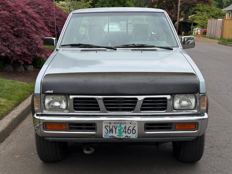 Used 1993 Nissan Pickup 4x4 King Cab image 4