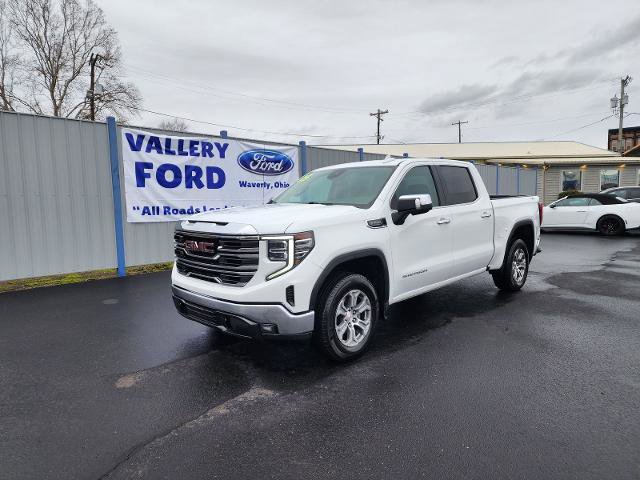 Used 2025 GMC Sierra 1500 SLT image 1