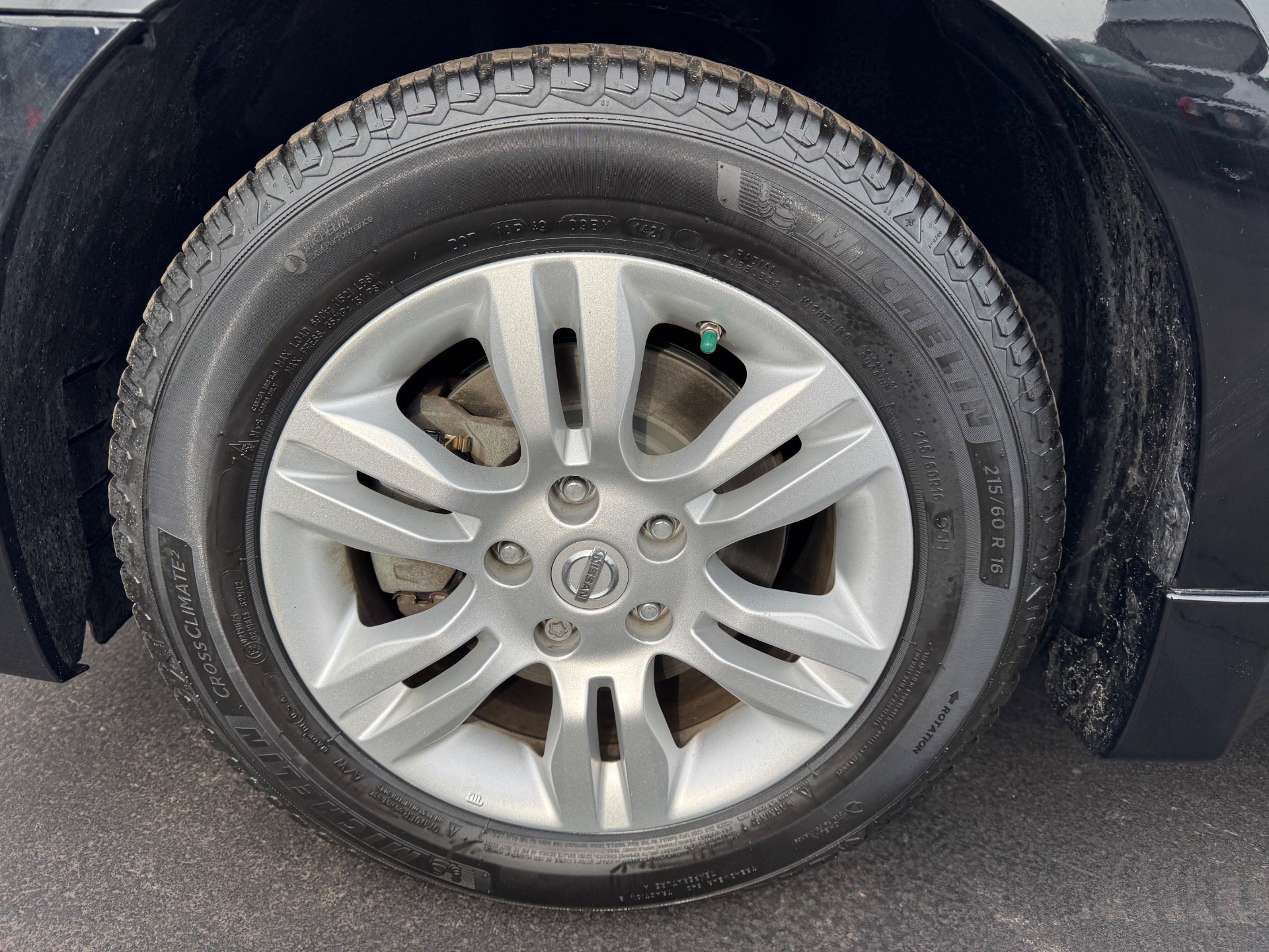 Used 2011 Nissan Altima 2.5 SL w/ 2.5SL Pkg FWD image 32