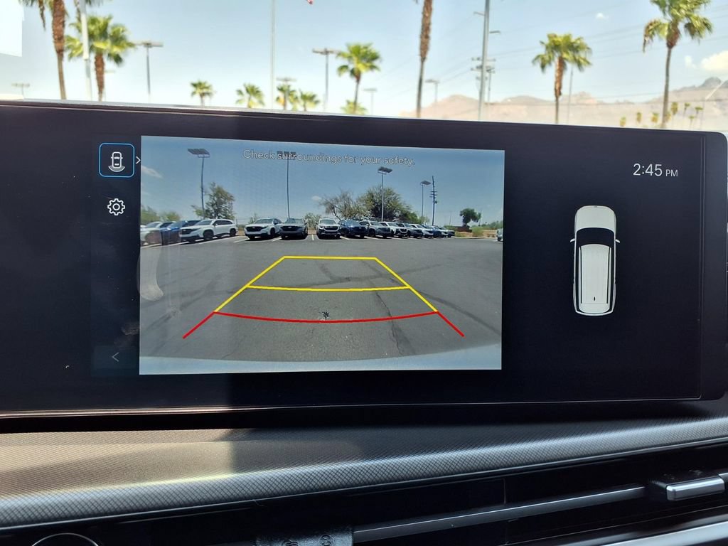 Used 2025 Hyundai Santa Fe SEL FWD image 6