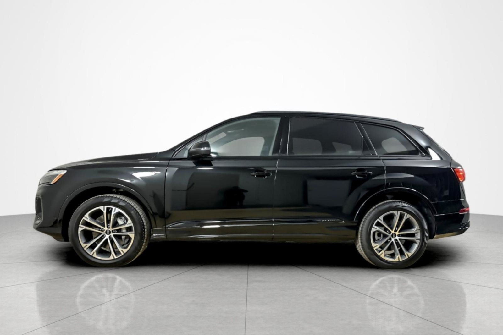 New 2026 Audi Q7 3.0T Premium AWD/4WD image 3