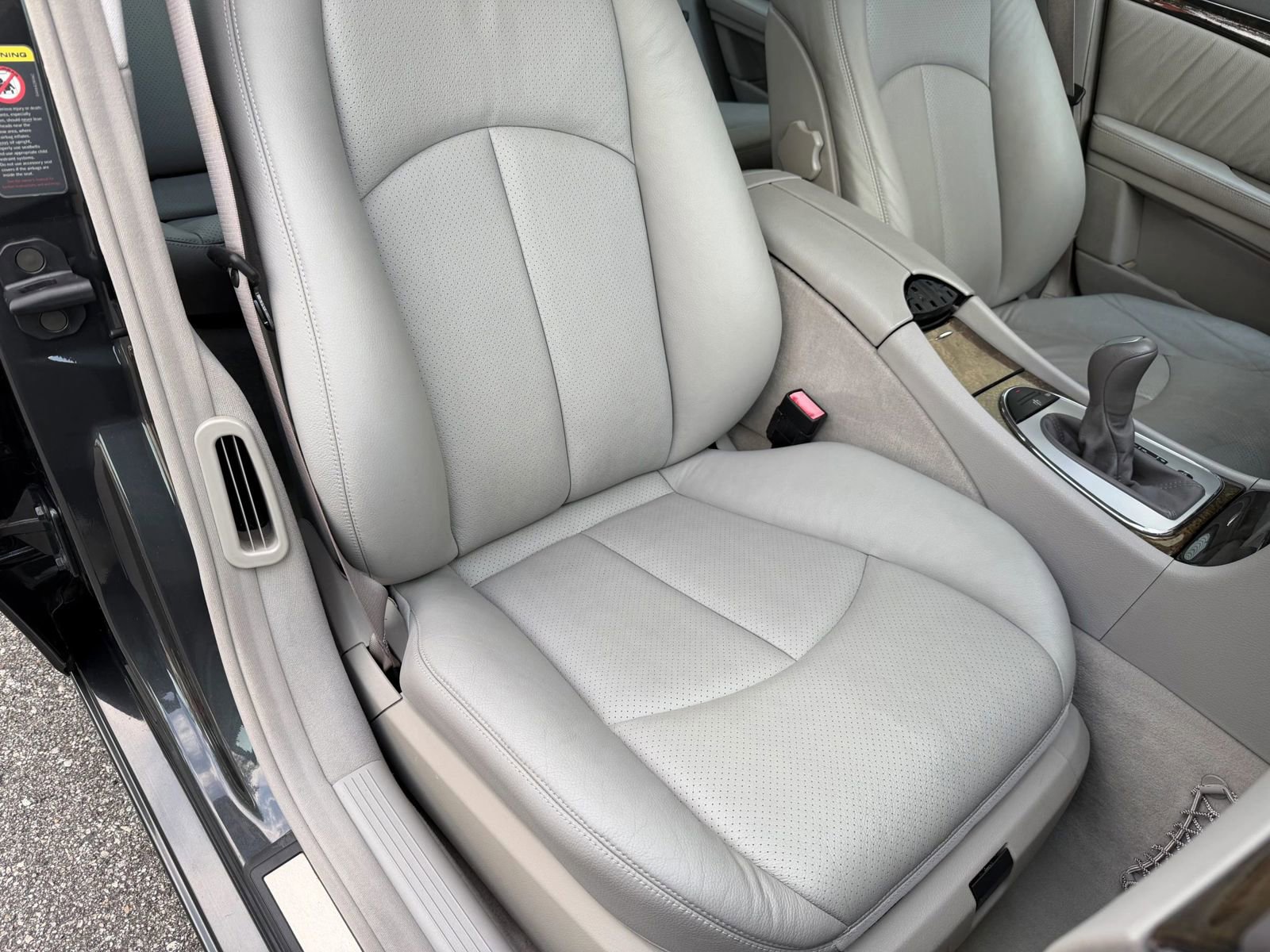 Used 2003 Mercedes-Benz E 500 Sedan image 55