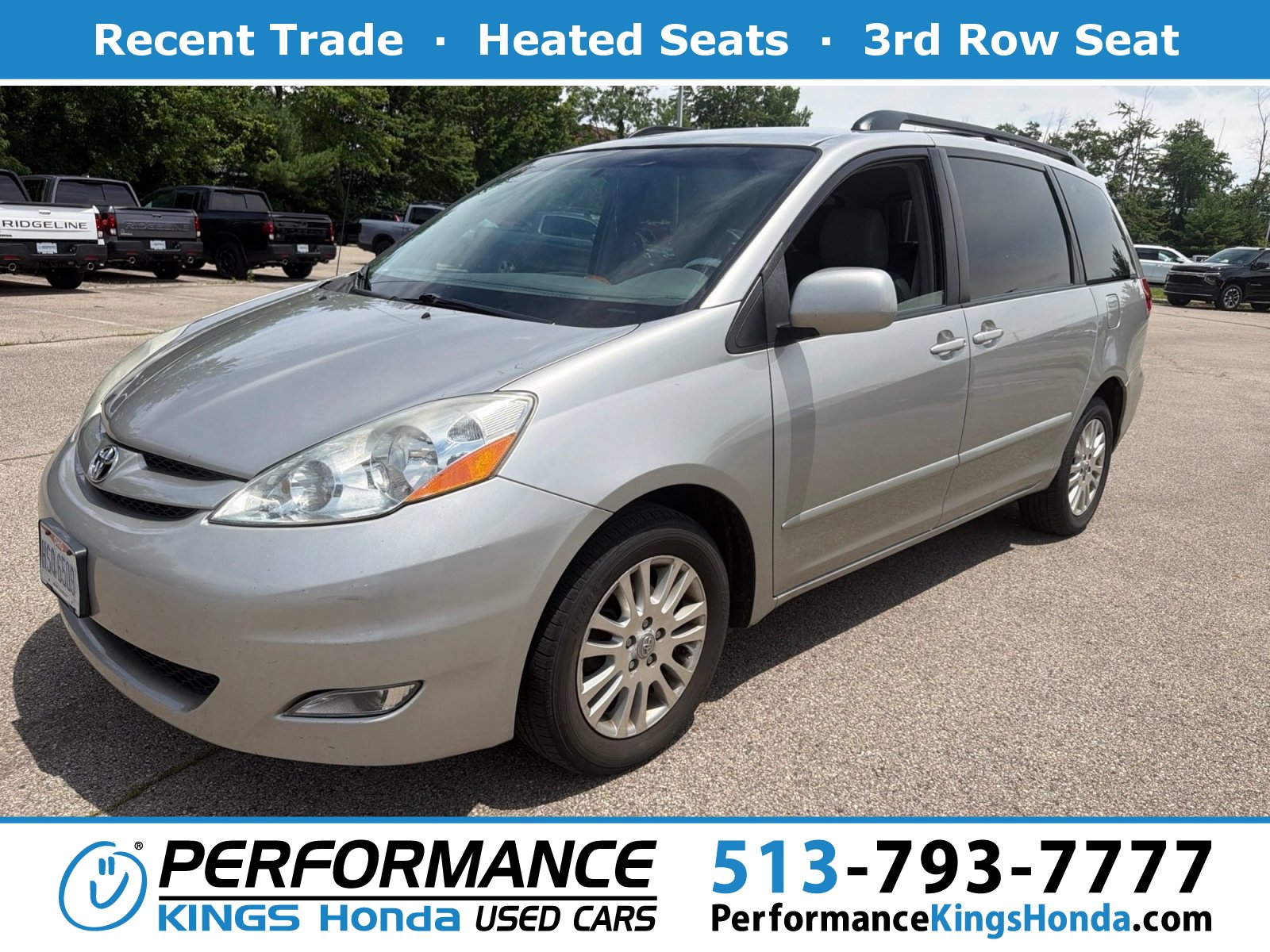 Used 2010 Toyota Sienna XLE FWD image 1