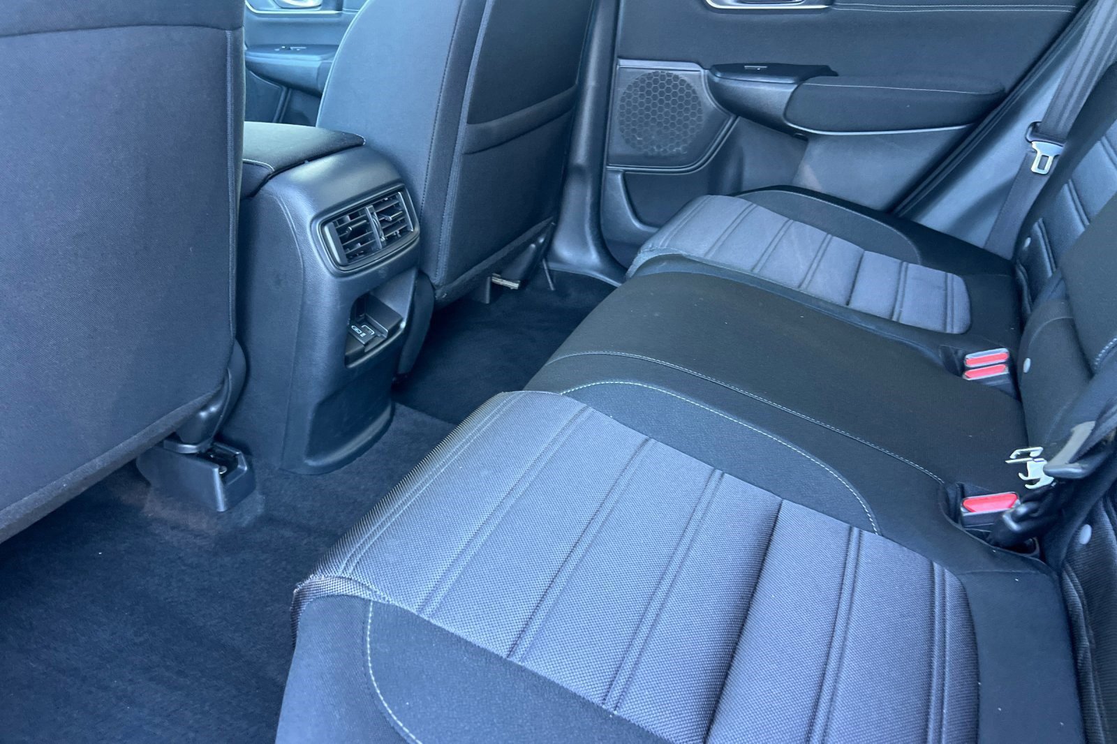 Used 2022 Honda CR-V EX image 25