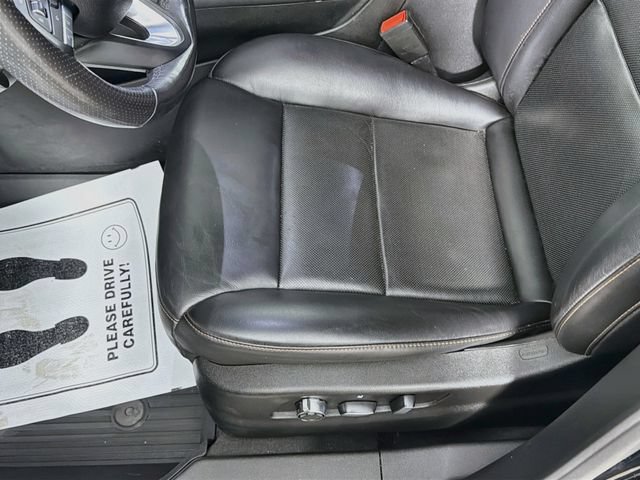 Used 2021 Cadillac XT4 Sport w/ Sun And Sound Package AWD/4WD image 19