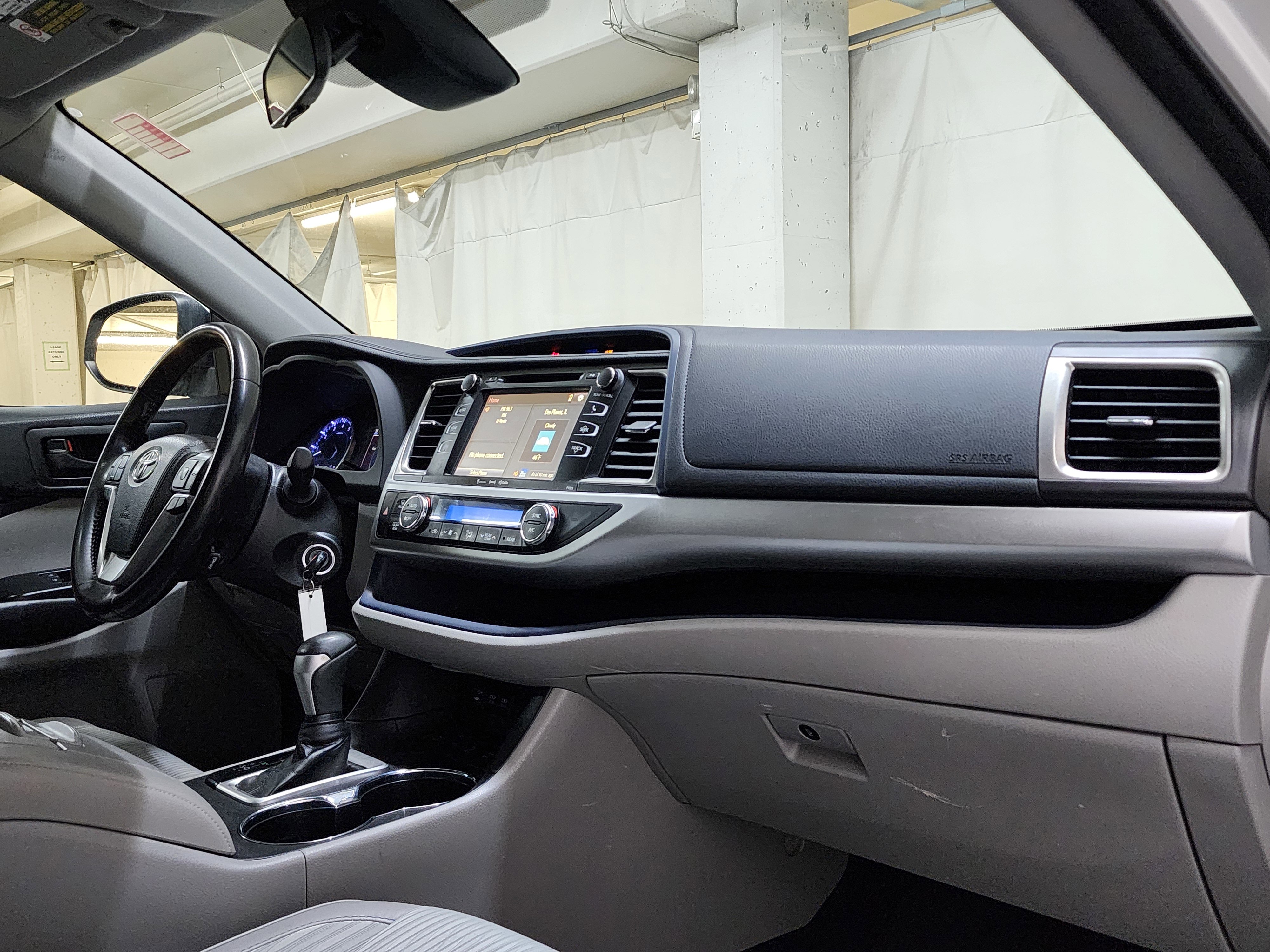 Used 2018 Toyota Highlander Plus image 24