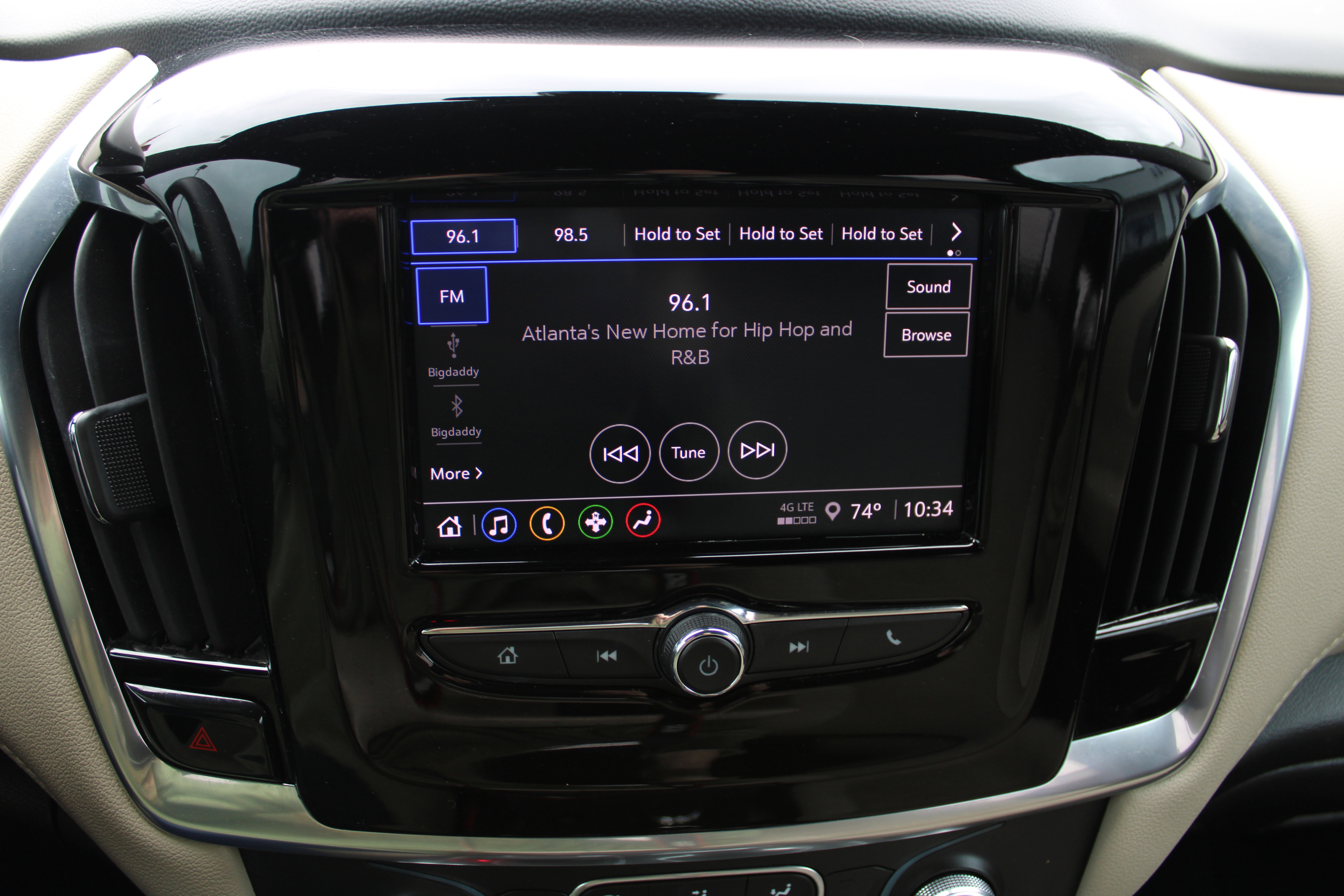 Used 2022 Chevrolet Traverse LS w/ LPO, Cargo Package AWD/4WD image 27
