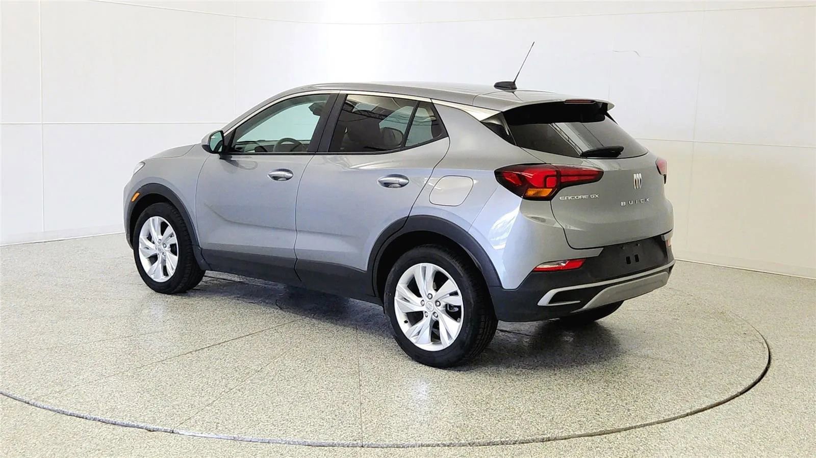 Used 2025 Buick Encore GX Preferred FWD image 5