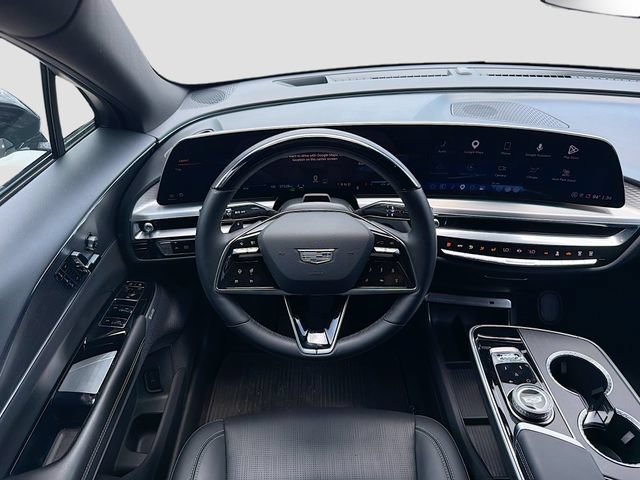 Used 2024 Cadillac Lyriq Sport AWD/4WD image 18